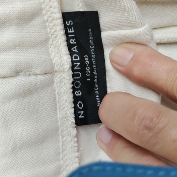 No Boundaries Jogger Short Light Birch - Picture 8 of 9